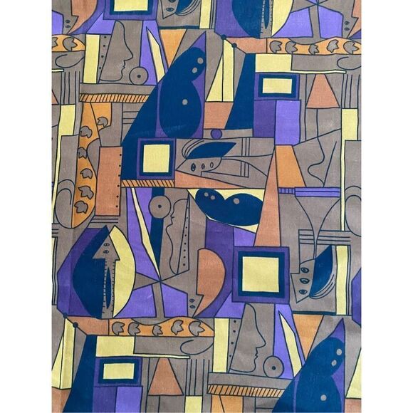 Women’s geometric Print brown scarf 40 x 40 - Picture 1 of 4